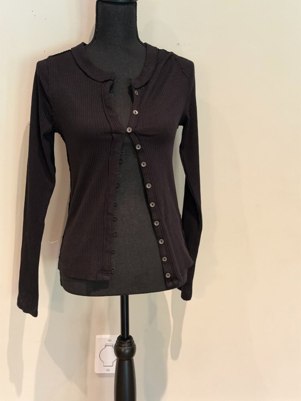 Free People NWT Black Ribbed Button Front Cardigan Size Medium